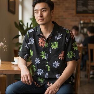 Matix Men's Short Sleeve Button Shirt Size Large Black Bold Floral Design Pocket